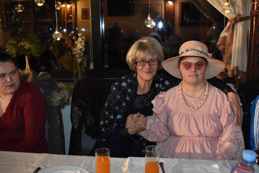 317692418_5926244020732129_6502307484178618034_n