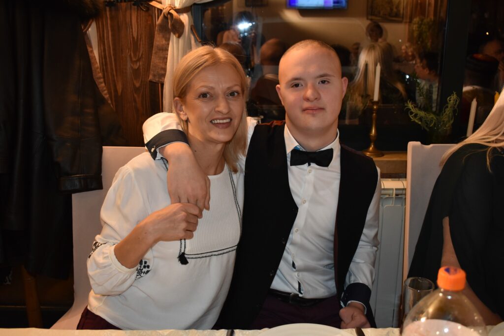 317854013_5926241710732360_57135393139474135_n