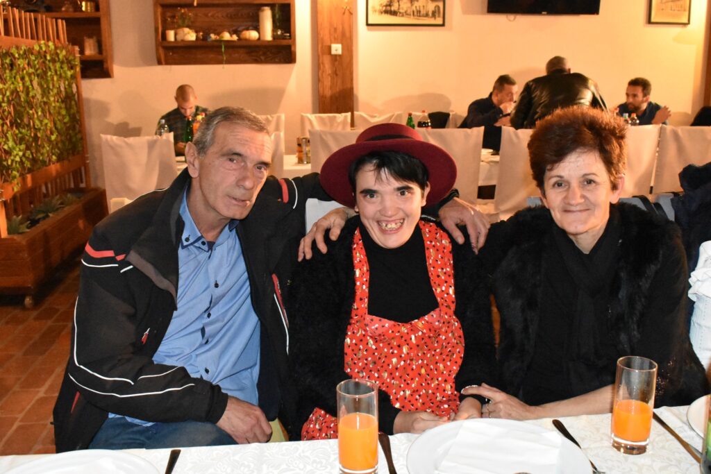 317973462_5926248197398378_4186738661165653040_n