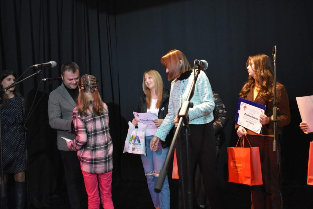 318067990_5923252981031233_6343223812840187308_n