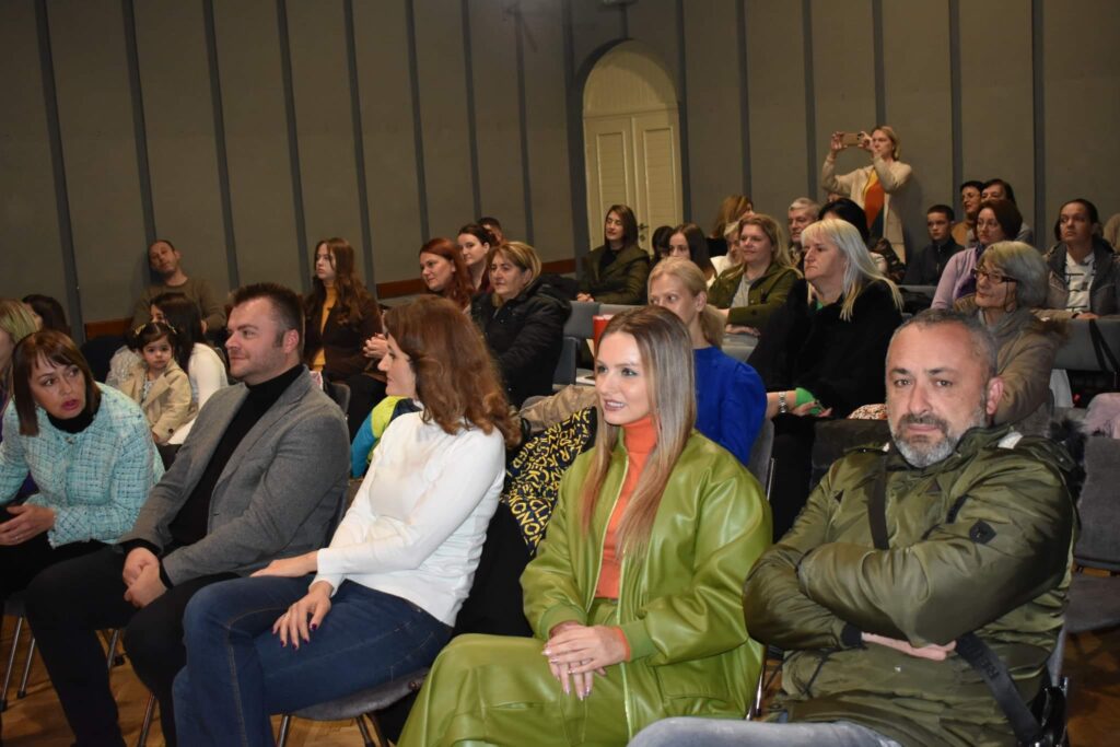 318082776_5923253767697821_534891829263269789_n