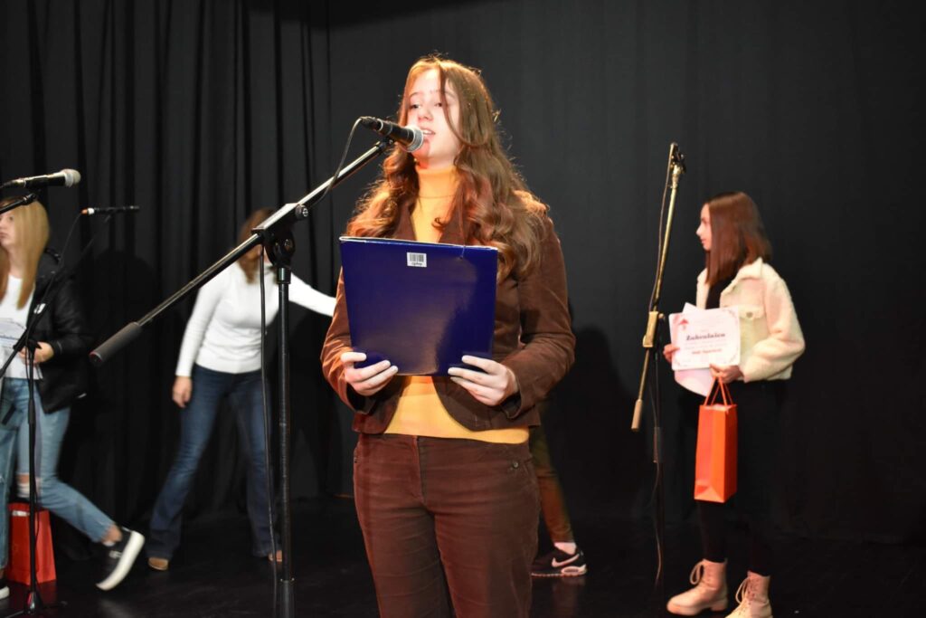 318129590_5923251374364727_8573385553296991712_n