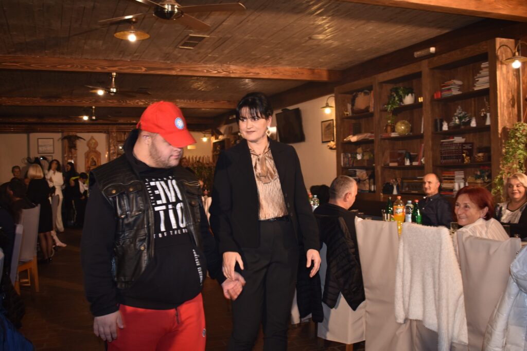 318139712_5926245327398665_6896269748421537161_n