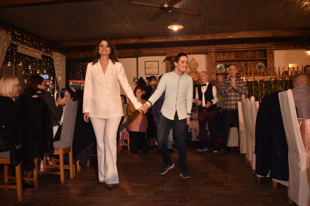 318330834_5926238574066007_6993202752588518403_n