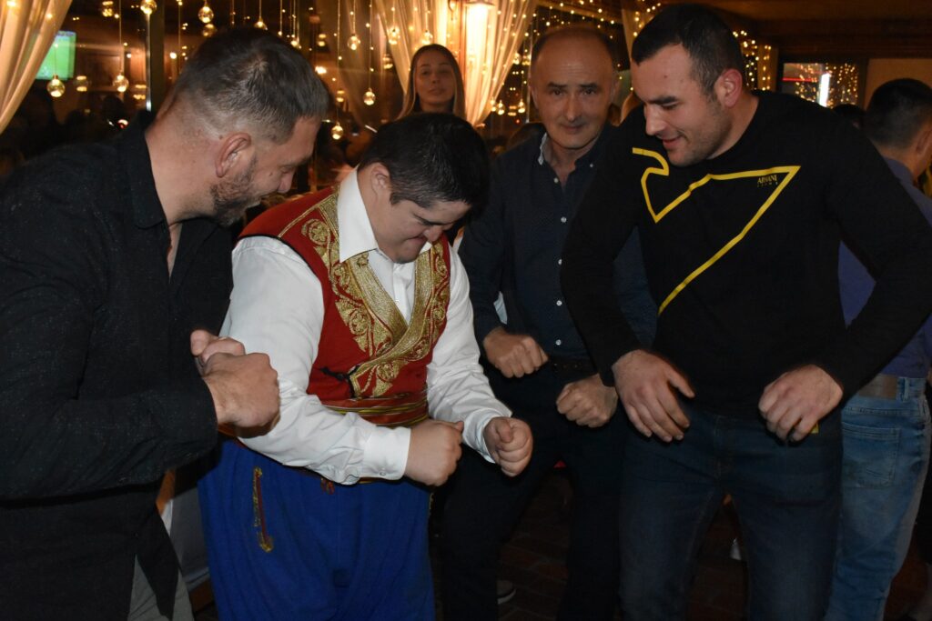 318432022_5926252960731235_2278966750621510581_n