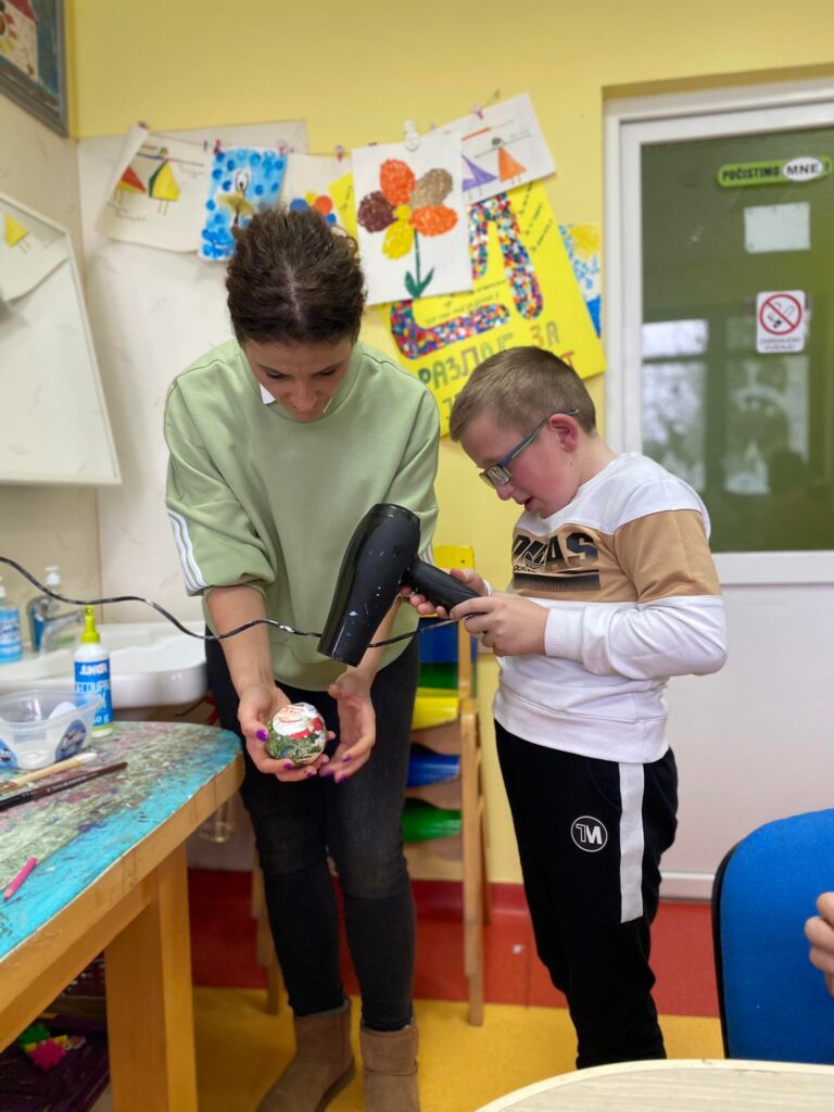 318483262_5941612739195257_2766397814805076954_n